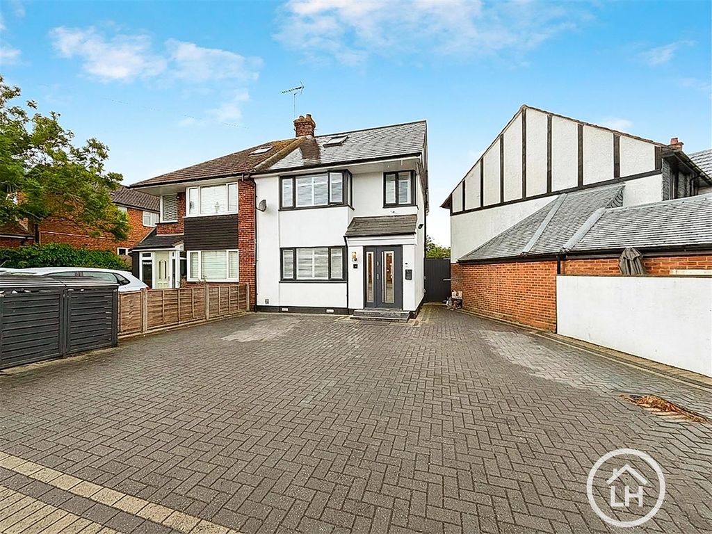 4 bed semi-detached house for saleEastcourt Lane, Rainham ME7