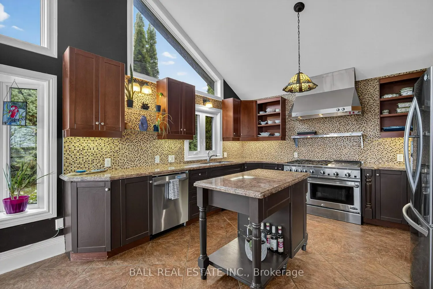 Additional image 9 of 151 Peller Court