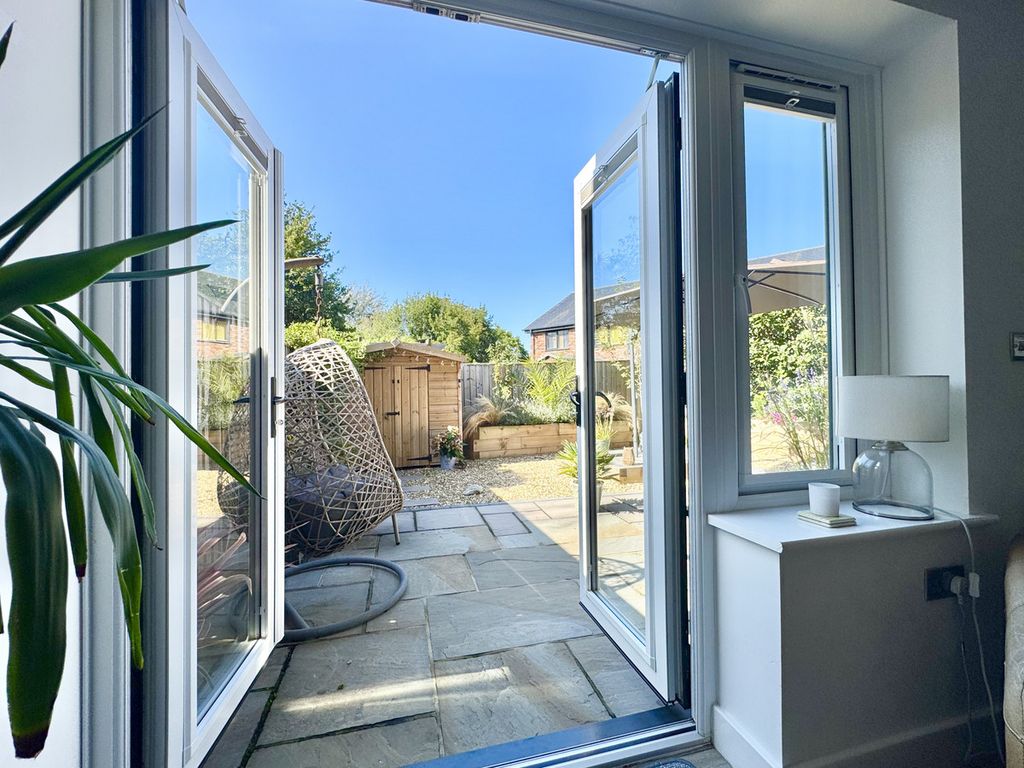 Additional image 7 of 2 bed maisonette for saleMeadows Way, Freshwater PO40