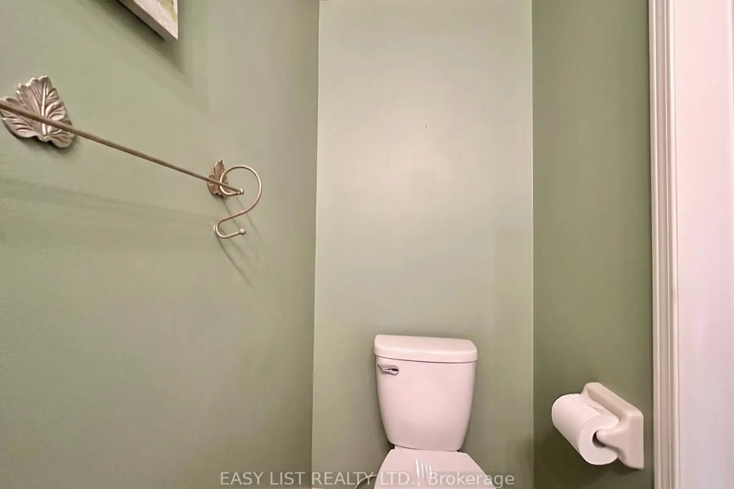1104 Carding Mill Place photo 4