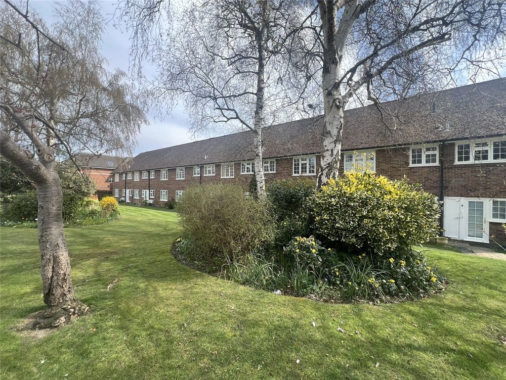 Additional image 11 of 2 bed flat for saleCranbrook Court, Fleet, Hampshire GU51
