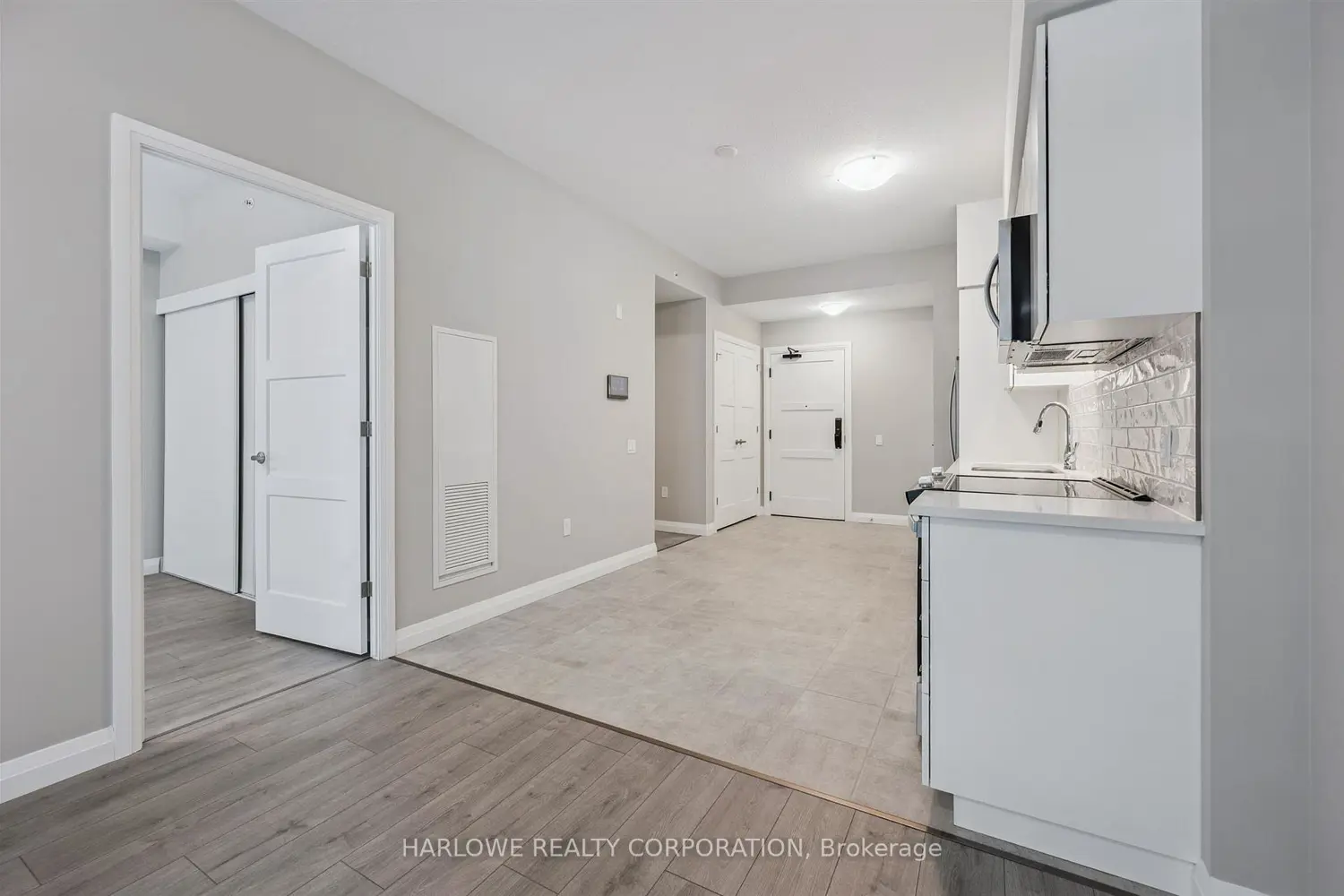 93 Arthur Street 311