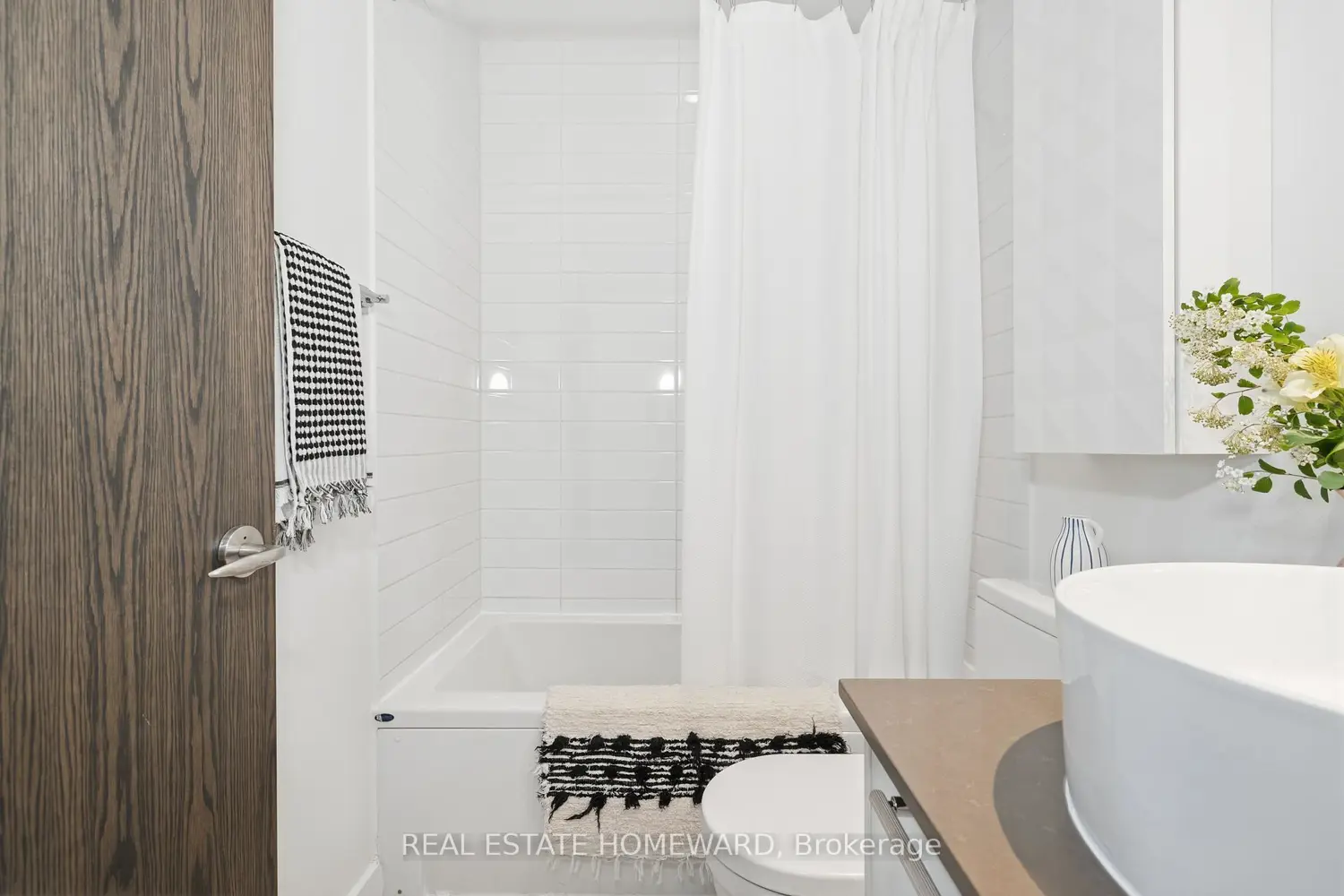 Additional image 6 of 701 Dovercourt Road 205