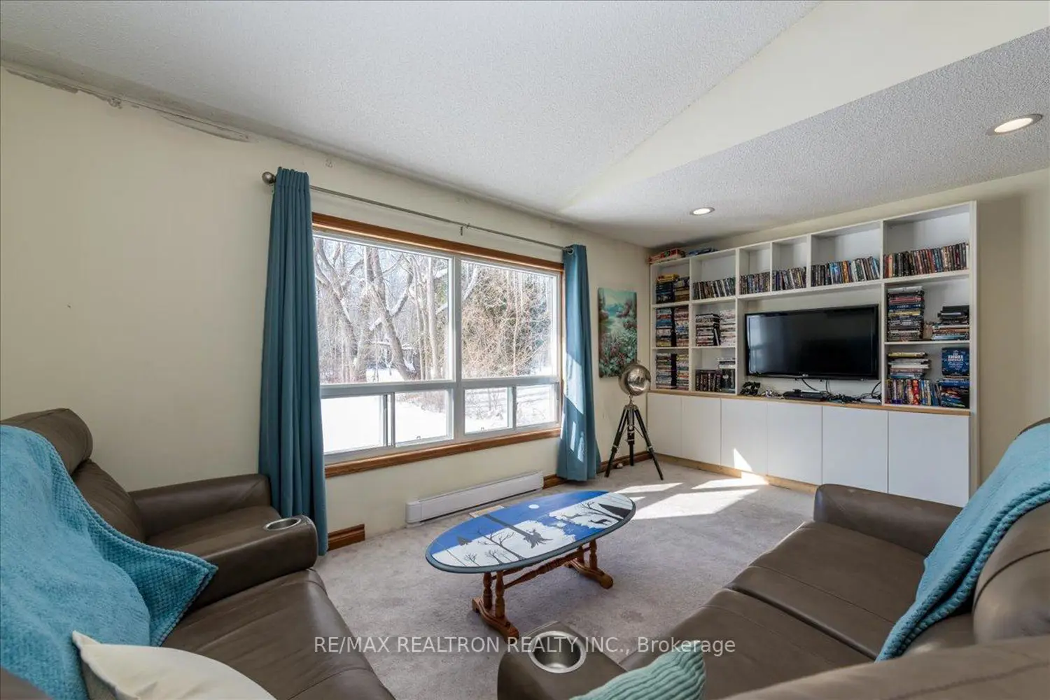 4051 Glen Cedar Drive photo 3