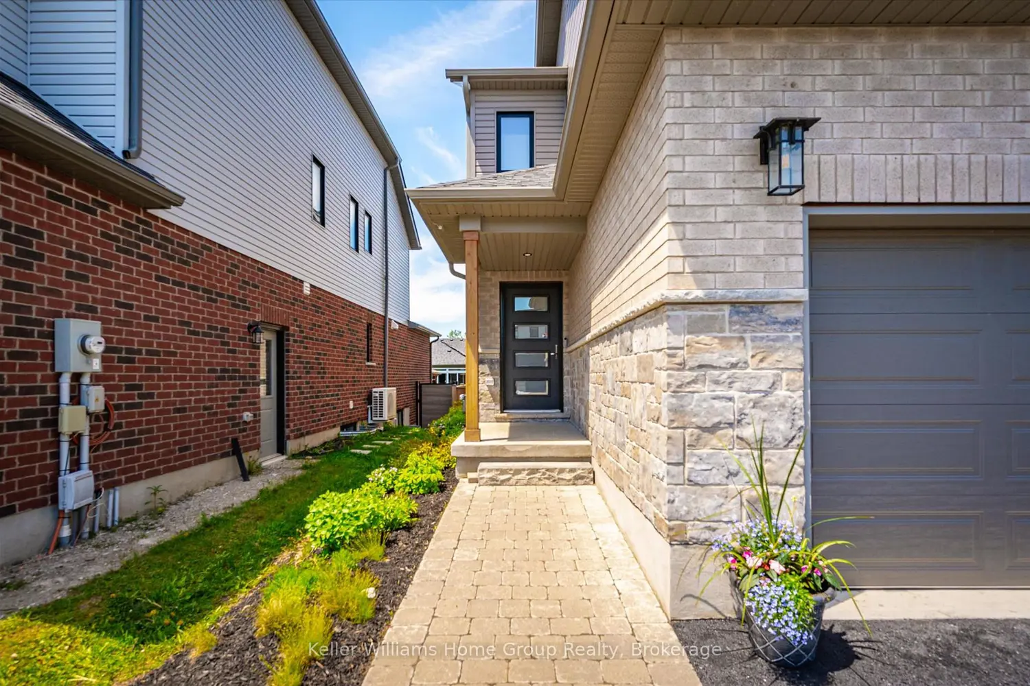 163 Halls Drive photo 2