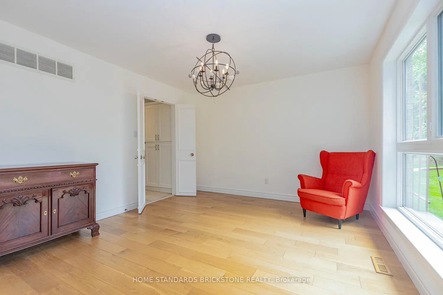 Additional image 5 of 27 Proudbank Millway 50