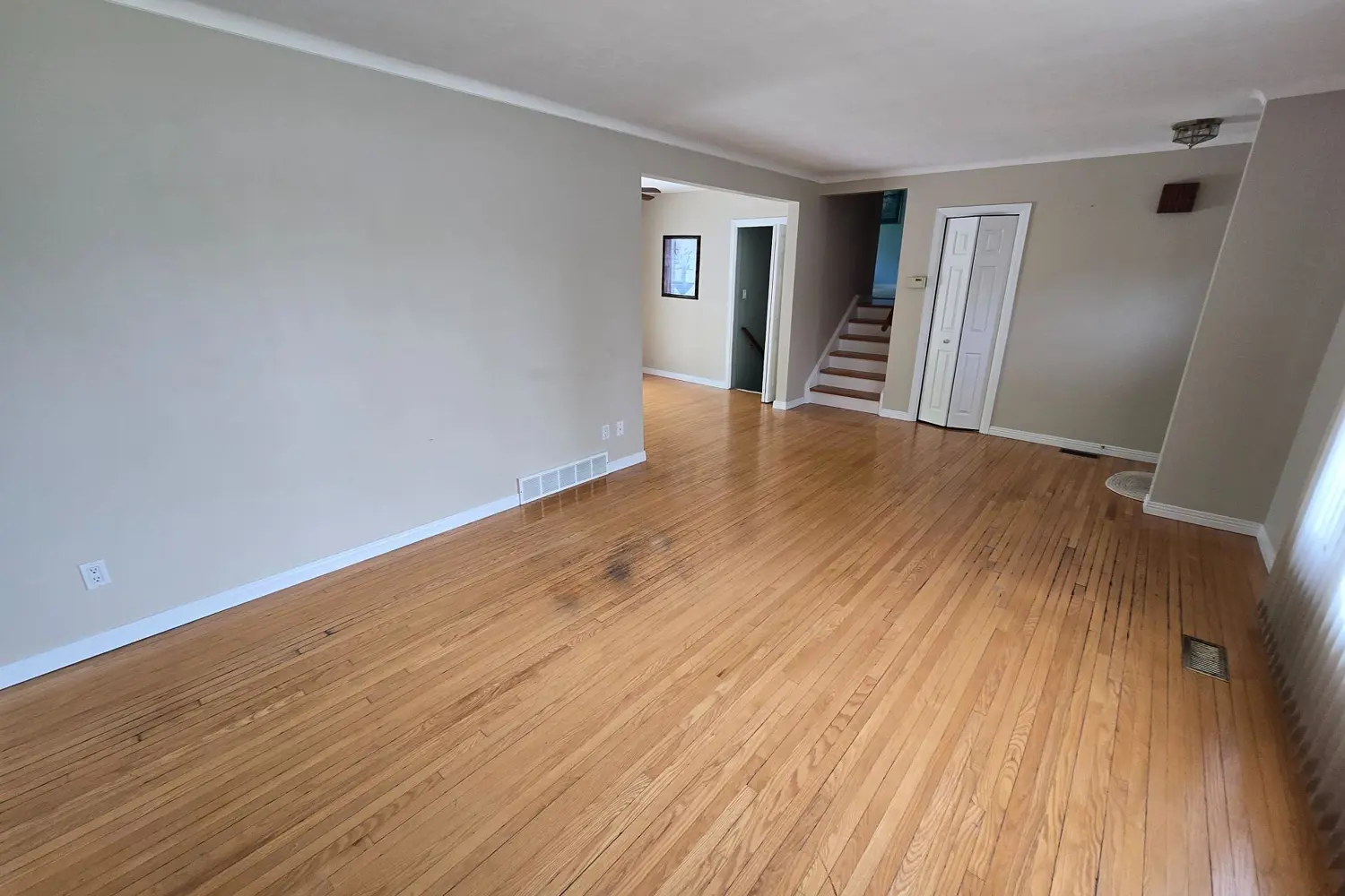 17 Agincourt Place photo 4