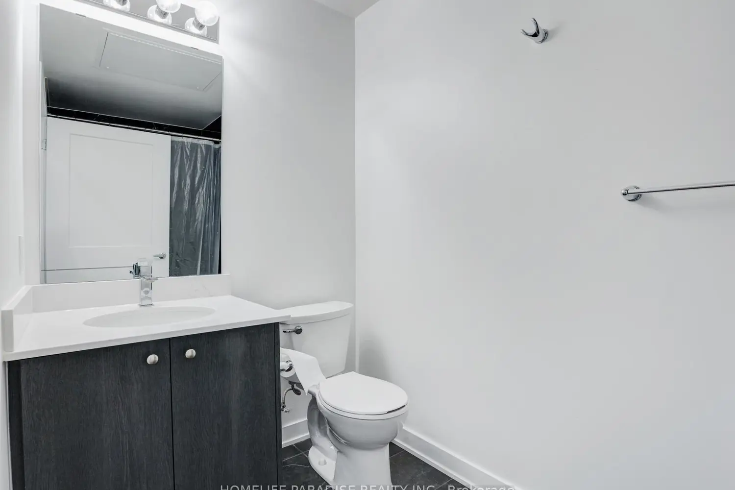 Additional image 19 of 312 Erb Street 416