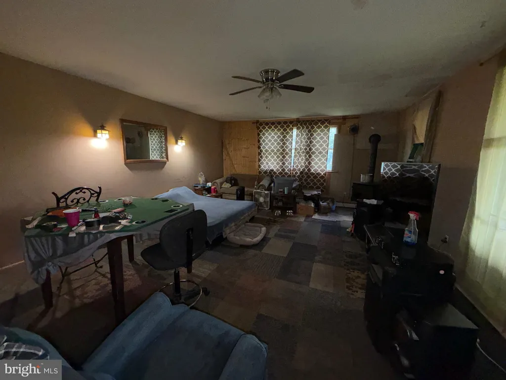 Additional image 17 of 215 Hammond Street, Westernport, MD 21562