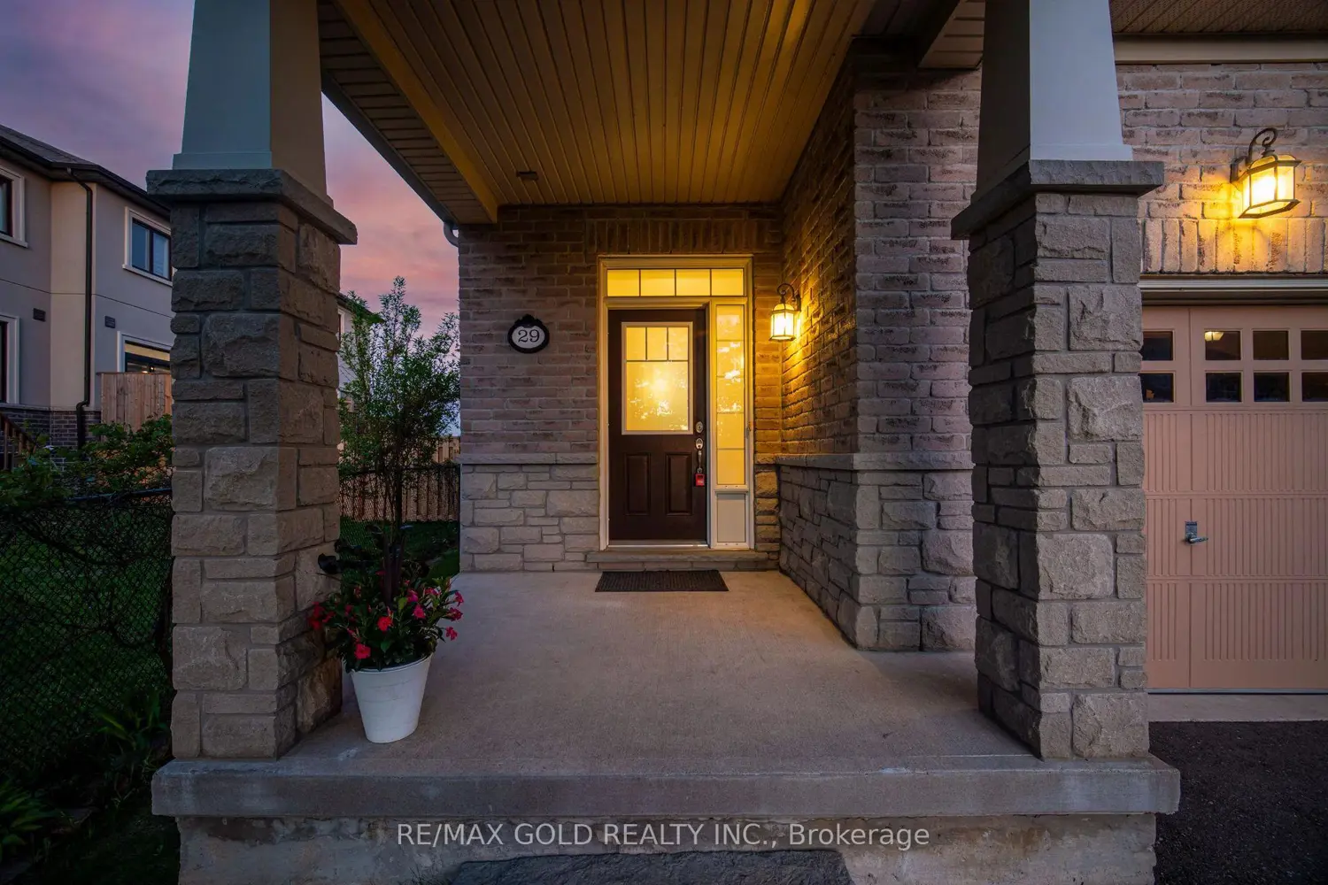 29 Aspenview Avenue photo 4
