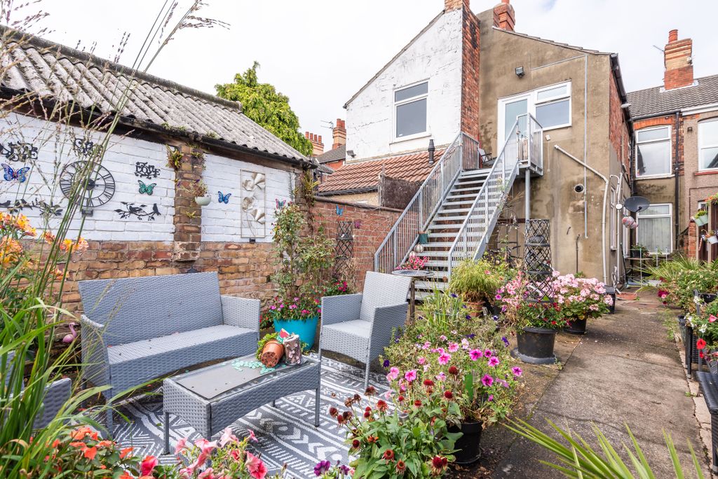 Additional image 24 of 1 bed flat for saleWelholme Road, Grimsby DN32