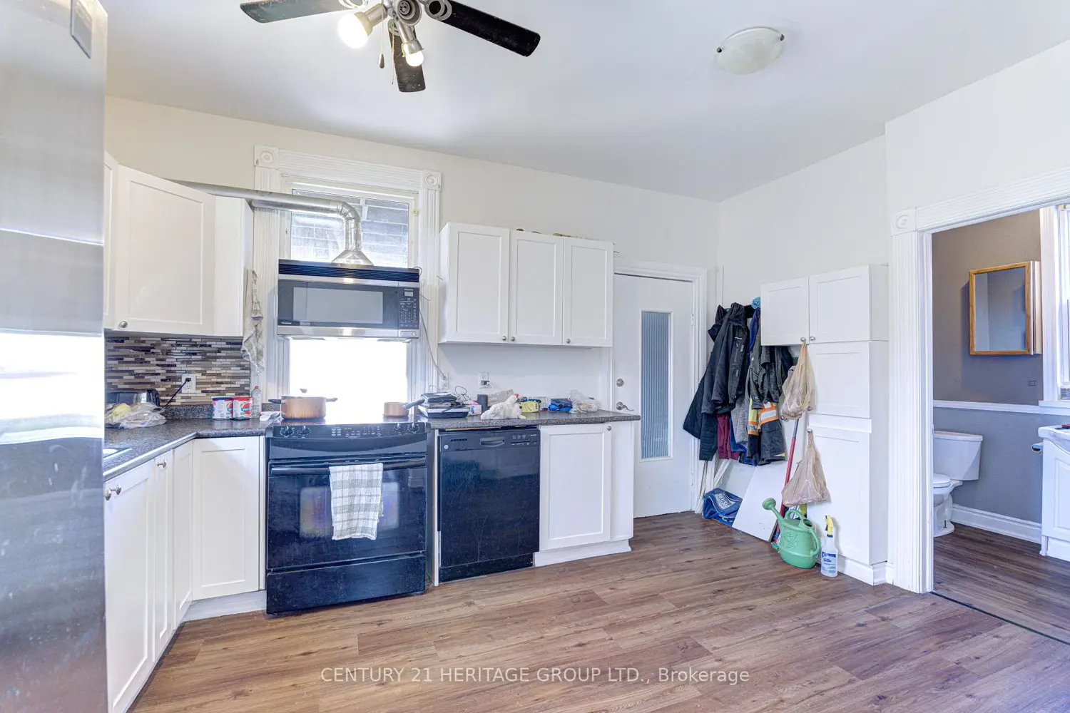 243 Gibson Avenue photo 2