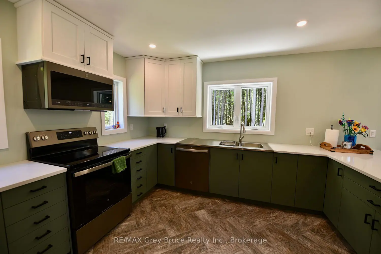 Additional image 8 of 751 Pike Bay Road