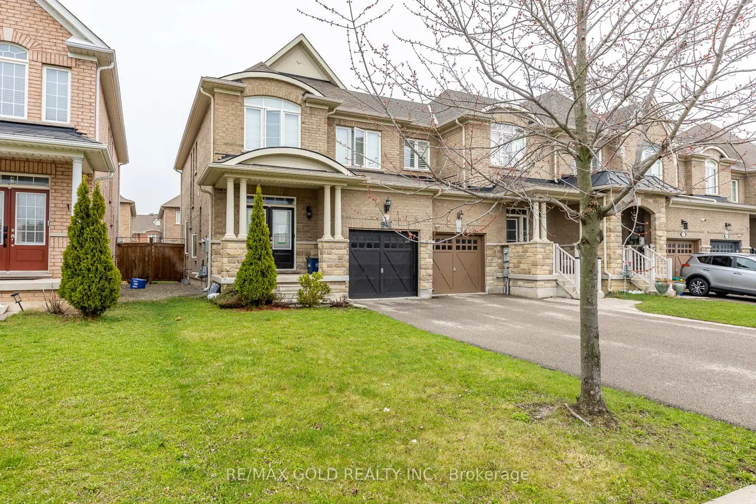 943 Transom Crescent