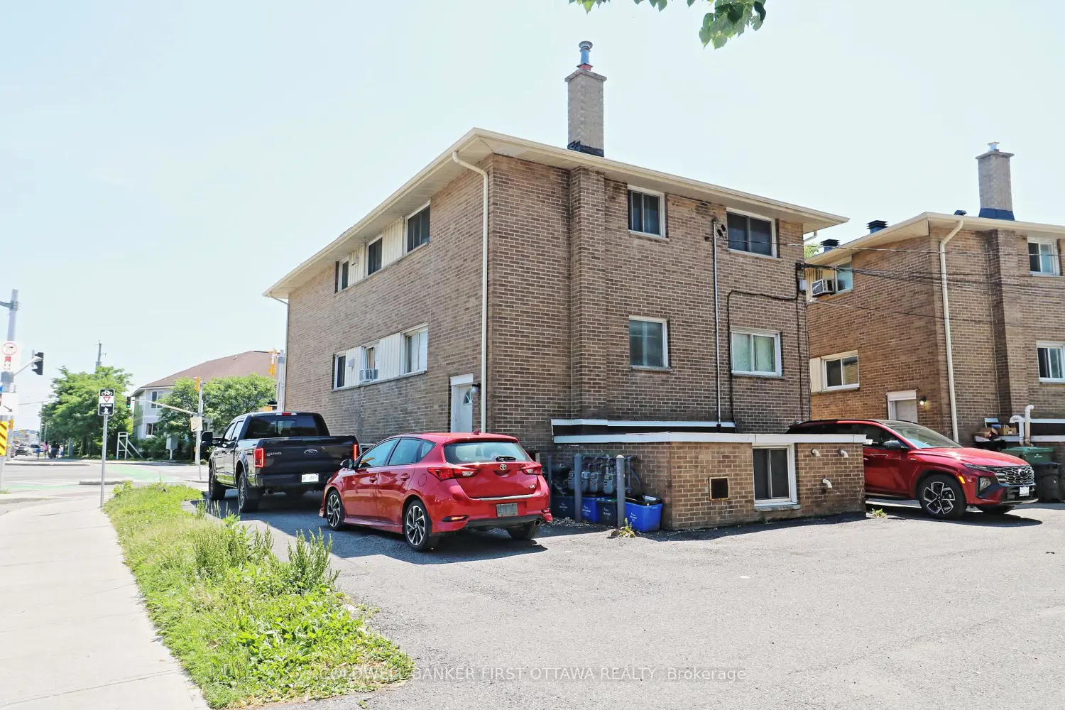 Additional image 2 of 609 Donald Street