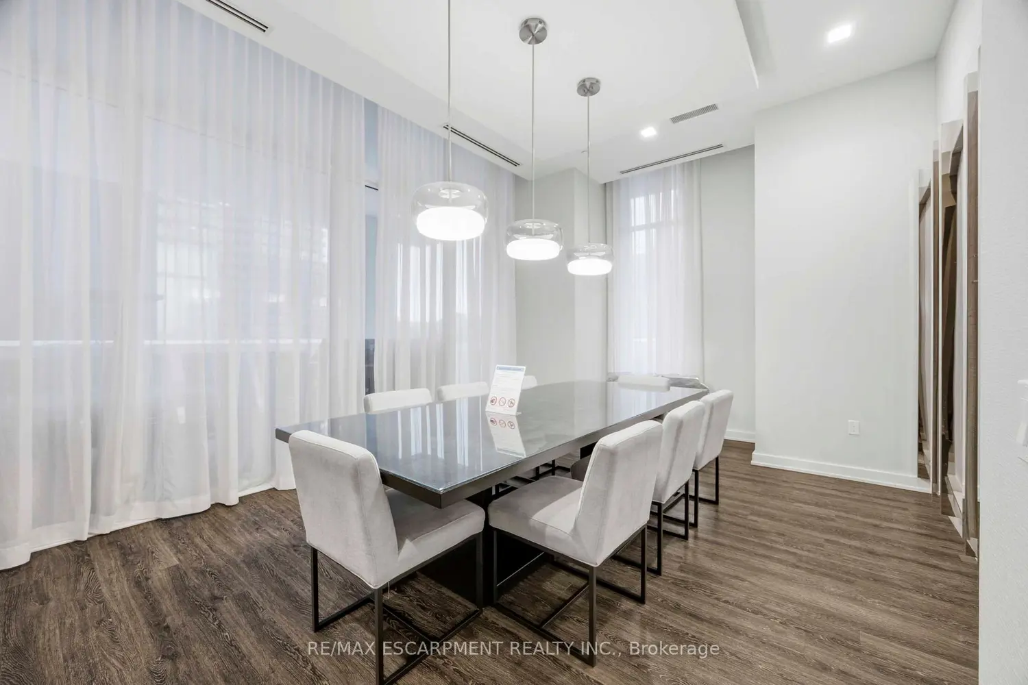 Additional image 15 of 5180 Yonge Street 2909