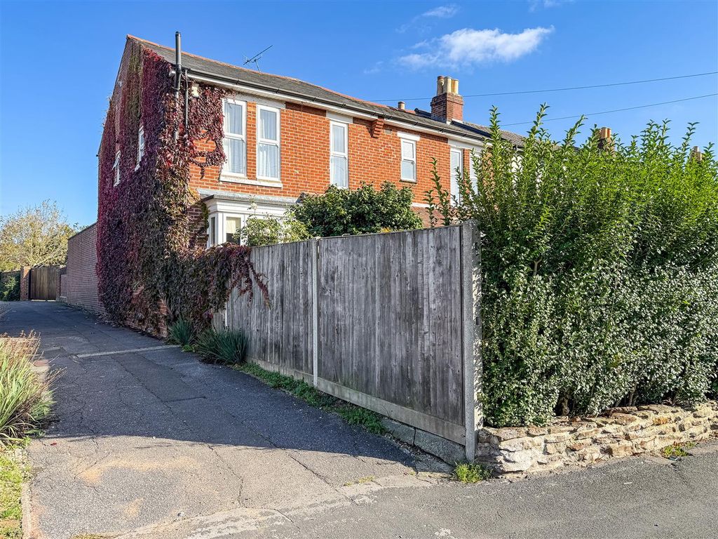 Additional image 2 of 3 bed end terrace house for saleCastle Street, Portchester PO16
