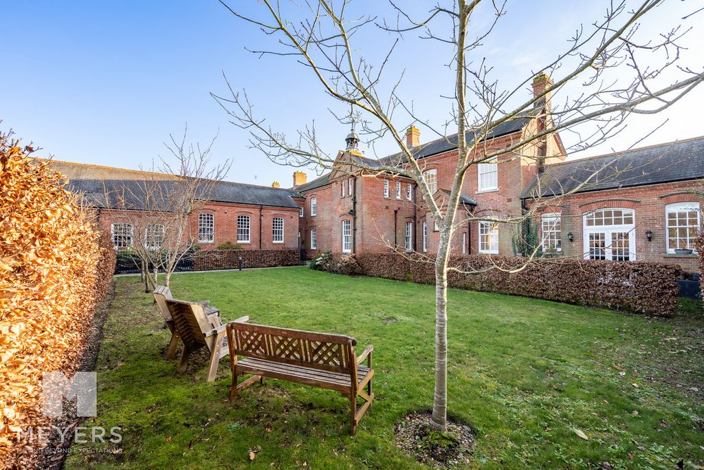 Additional image 3 of 1 bed flat for saleBartons Road, Fordingbridge SP6