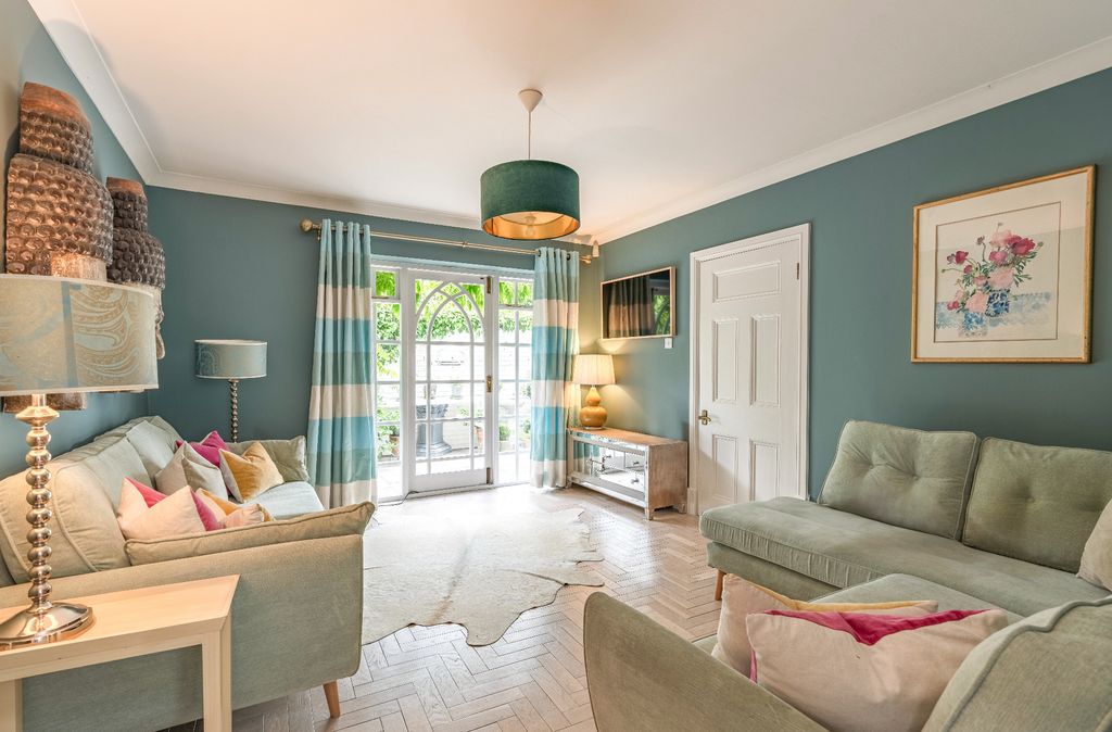 Additional image 18 of 6 bed detached house for saleHollies Drive, Mucklow Hill, Halesowen B62