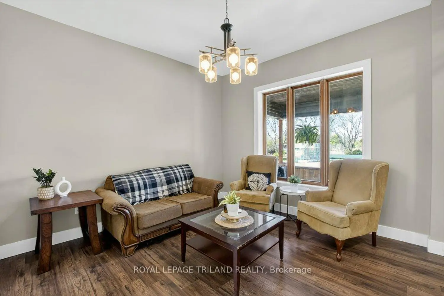 73.5 Hughes Street photo 2