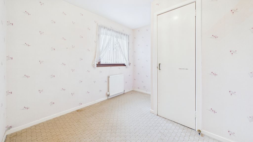 Additional image 7 of 3 bed semi-detached house for saleBroomhill Crescent, Erskine PA8