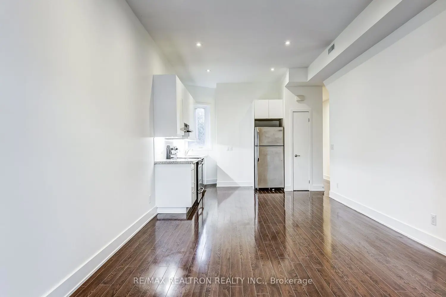 Additional image 2 of 588 Ossington Avenue