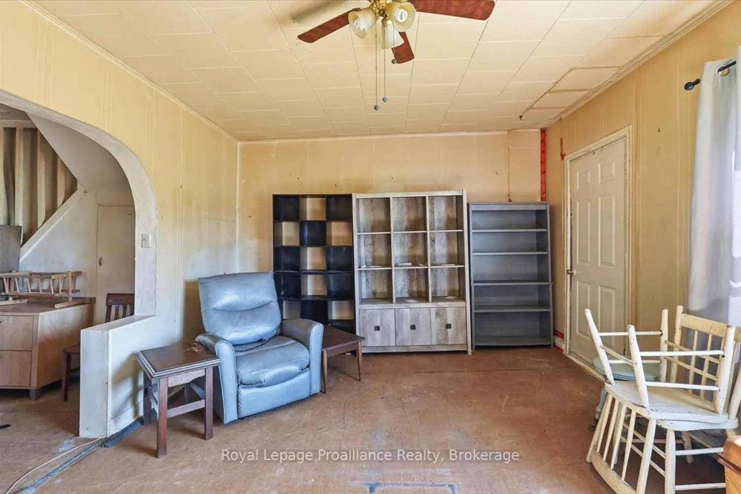 23 Brown Avenue photo 4