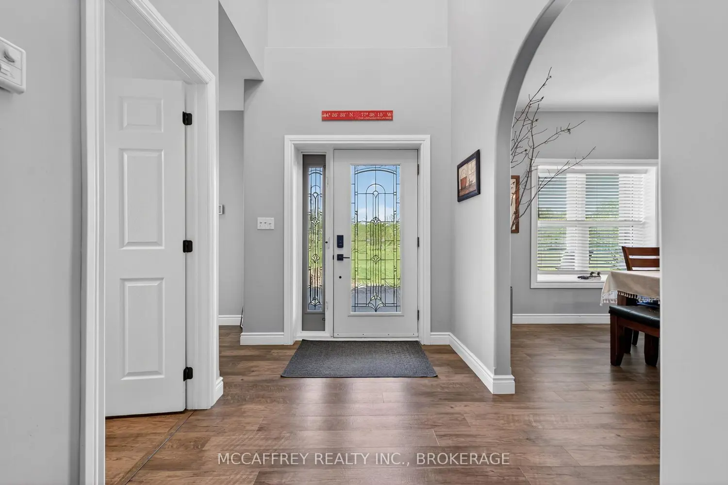 5638 Battersea Road photo 3
