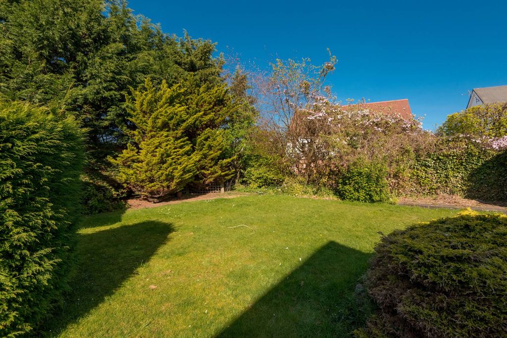 Additional image 30 of 4 bed detached bungalow for sale28 Glenorchy Road, North Berwick EH39