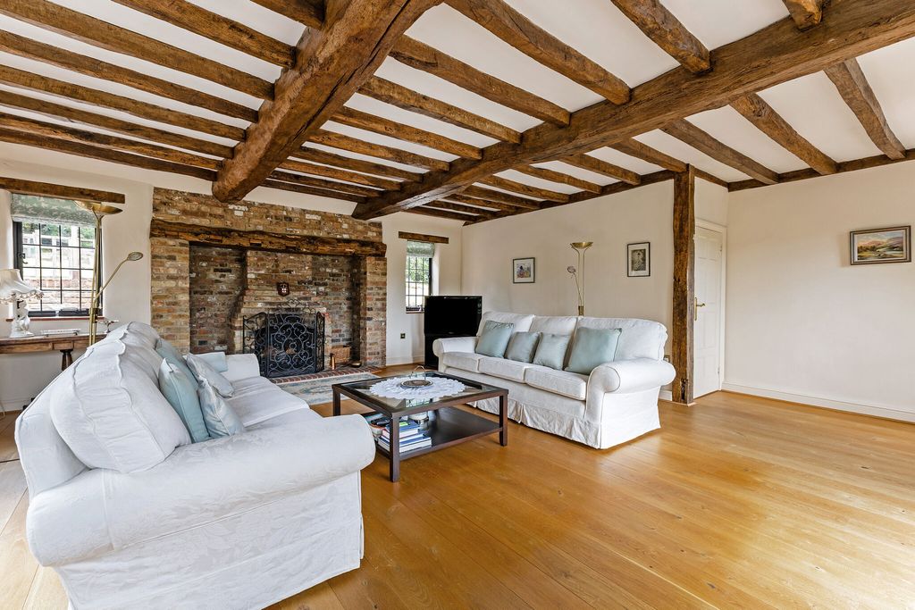 Additional image 4 of 5 bed detached house for saleJumps Road, Churt, Farnham GU10