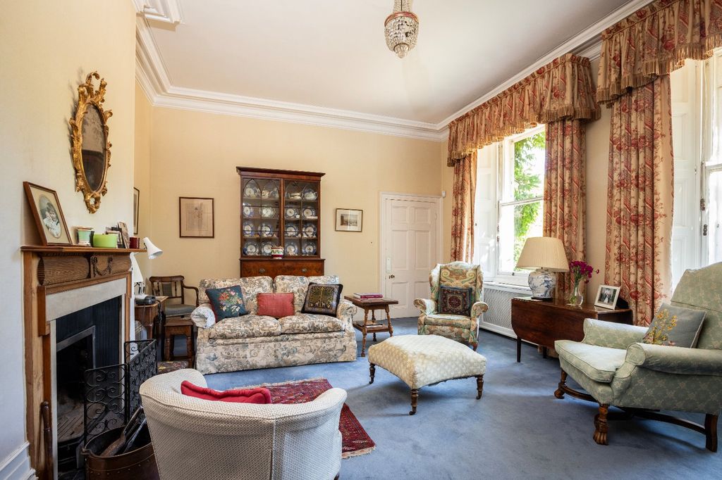 Additional image 8 of 8 bed detached house for saleBentley, Farnham, Surrey GU10