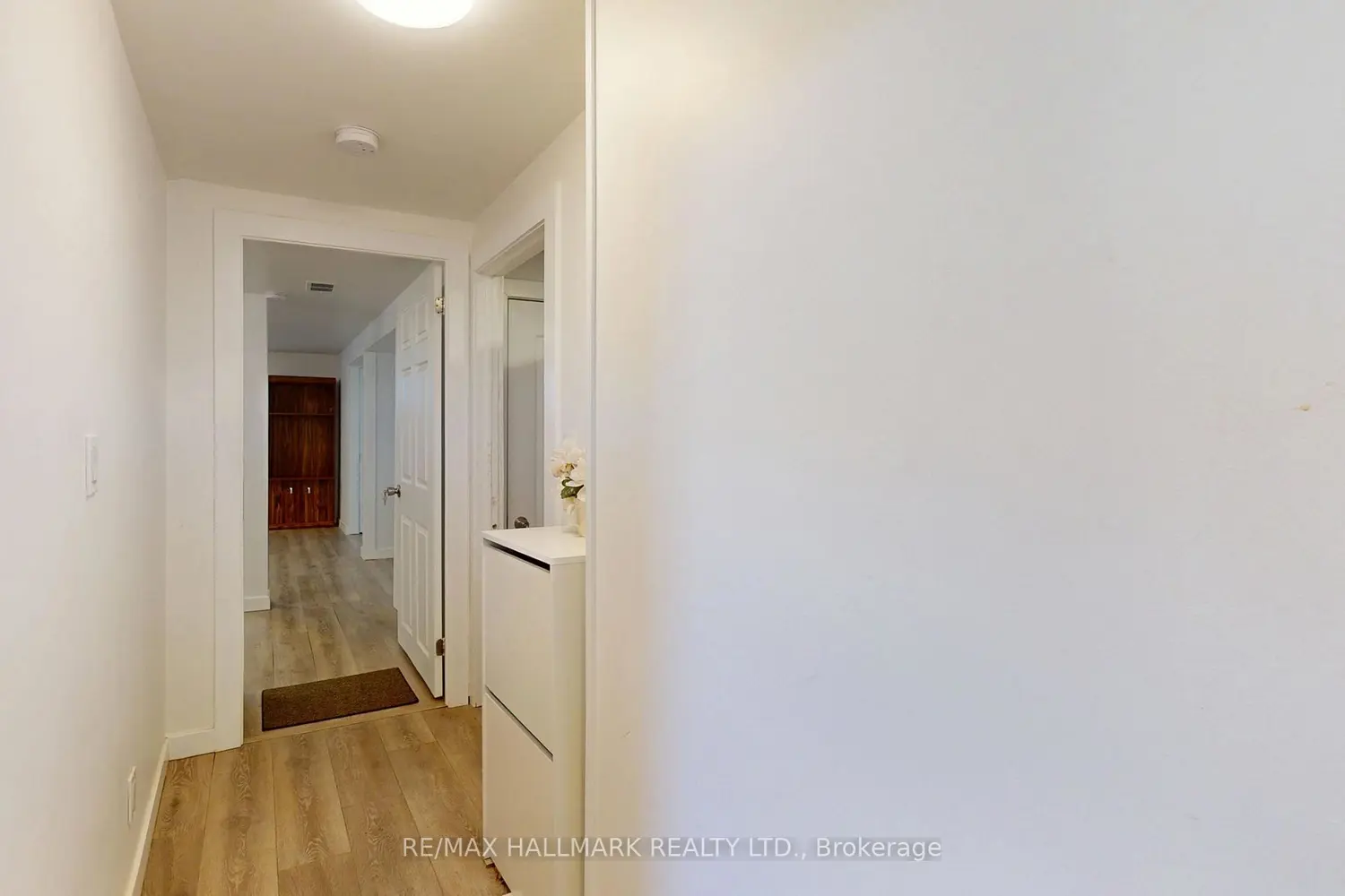 Additional image 19 of 96 Searle Avenue