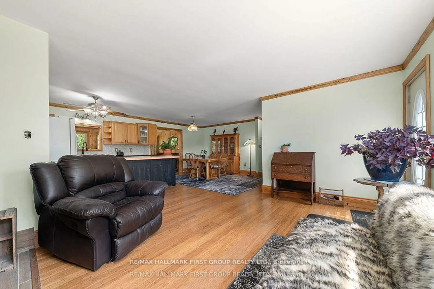 1503 Moneymore Road photo 2