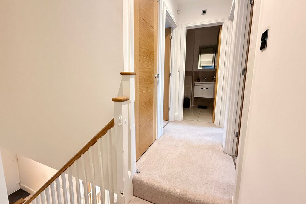 Additional image 11 of 4 bed semi-detached house for saleCaspars Way, Fordingbridge SP6