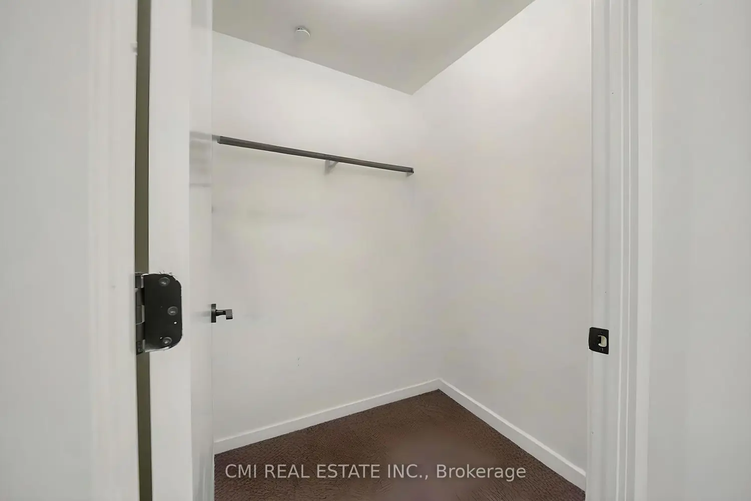 Additional image 14 of 2450 Old Bronte Road 242