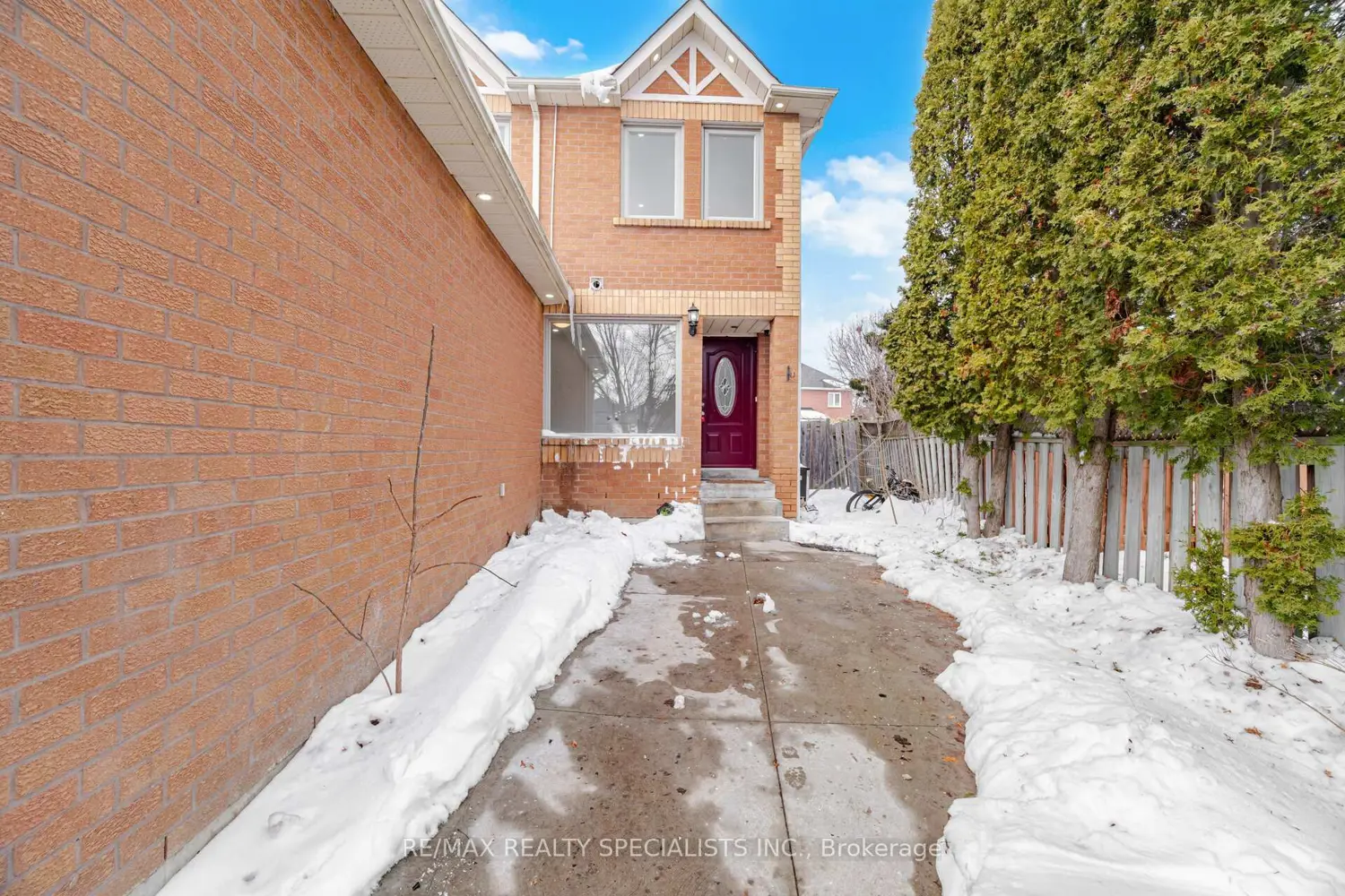 3 Mullis Crescent photo 2