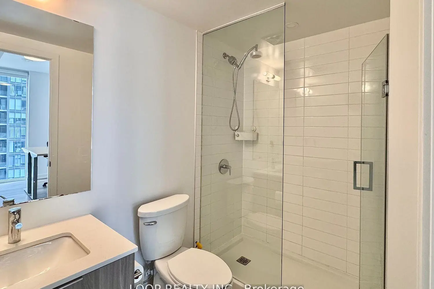 Additional image 13 of 357 King Street 1308