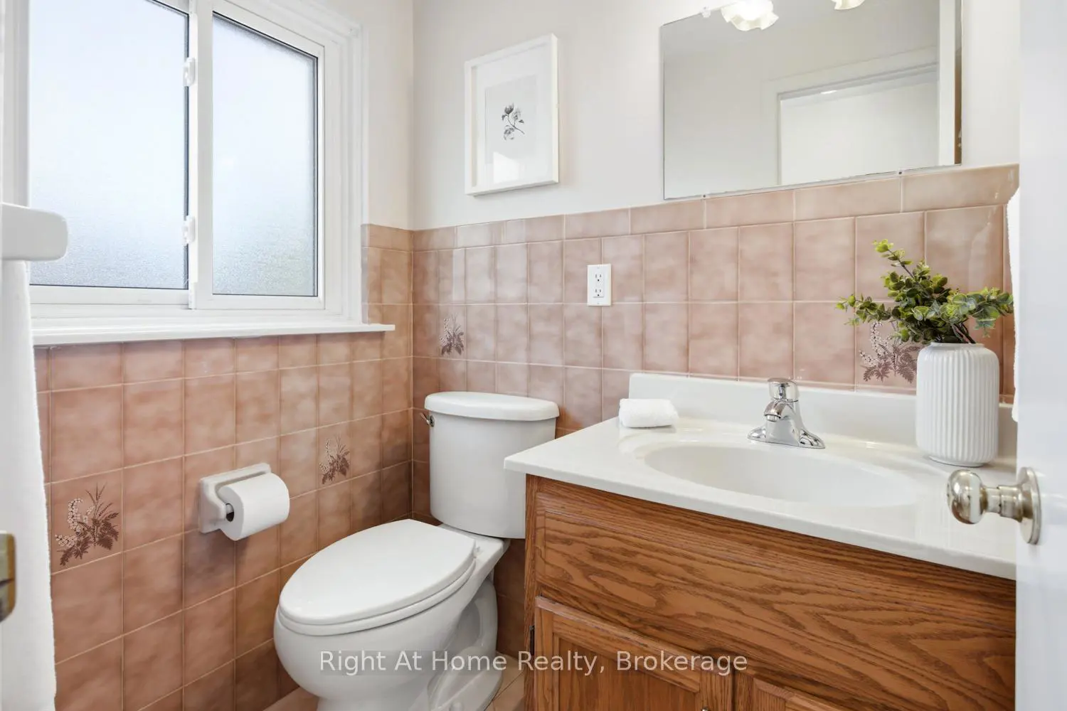 12 Pittmann Crescent photo 5