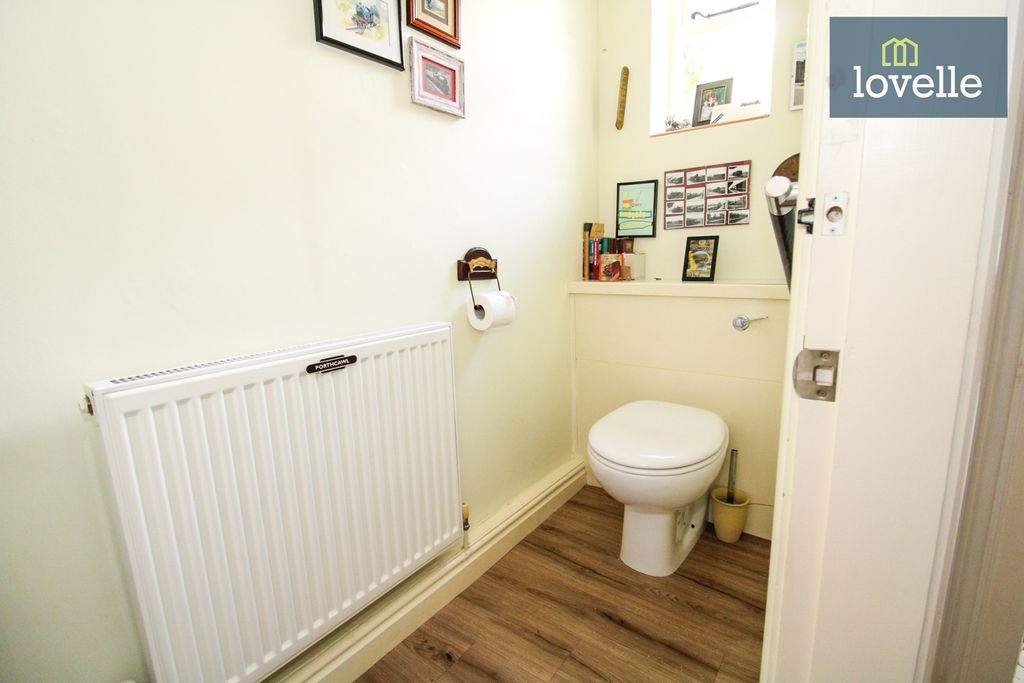 Additional image 20 of 3 bed detached bungalow for saleWelholme Avenue, Grimsby DN32