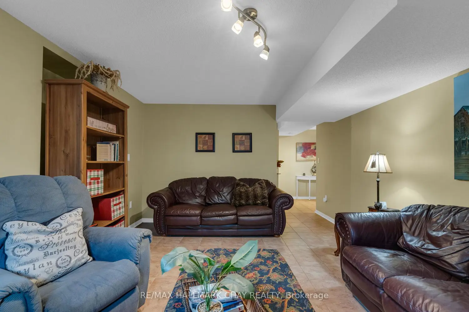 Additional image 14 of 34 Crompton Drive