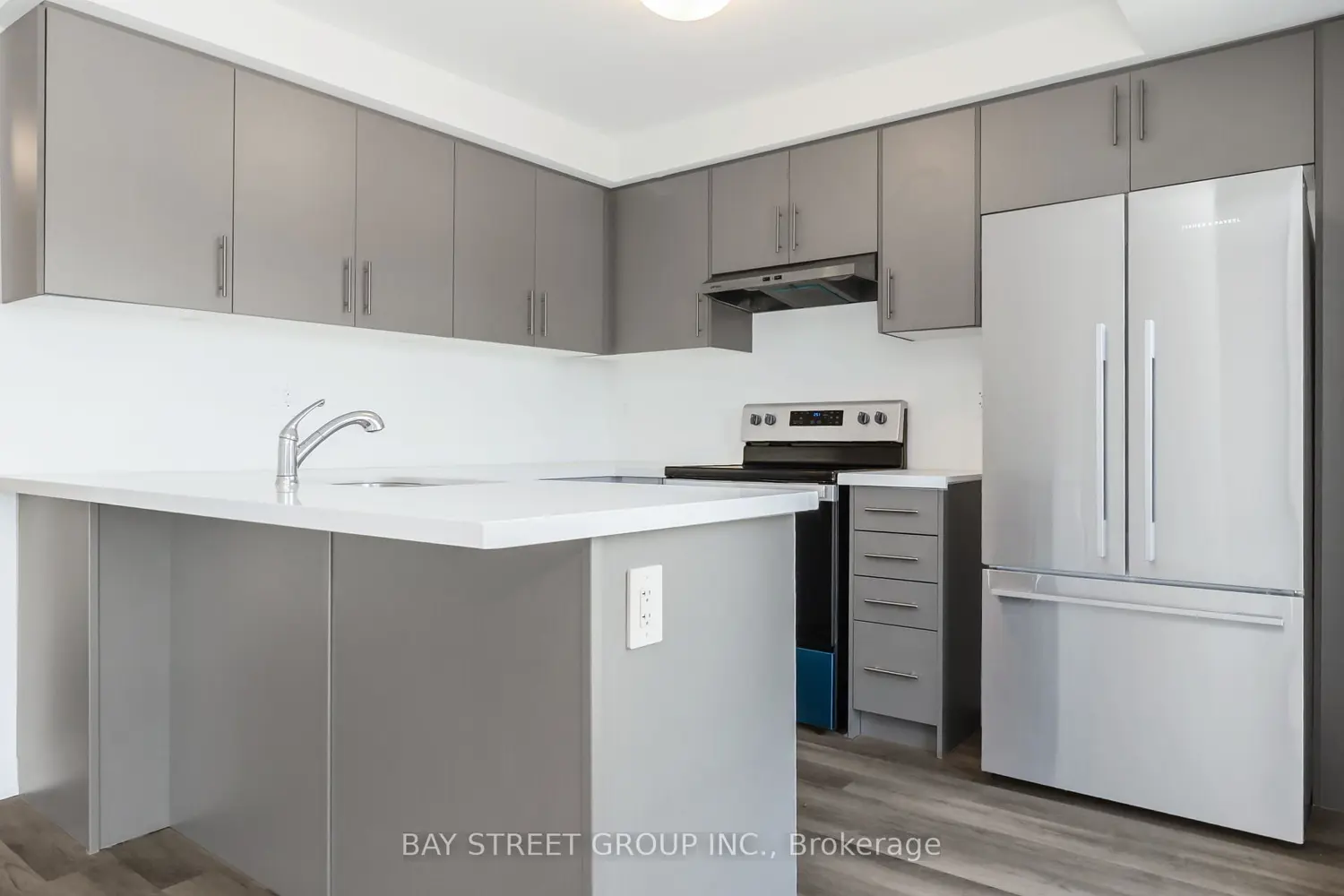 Additional image 4 of 15 Romilly Avenue 17