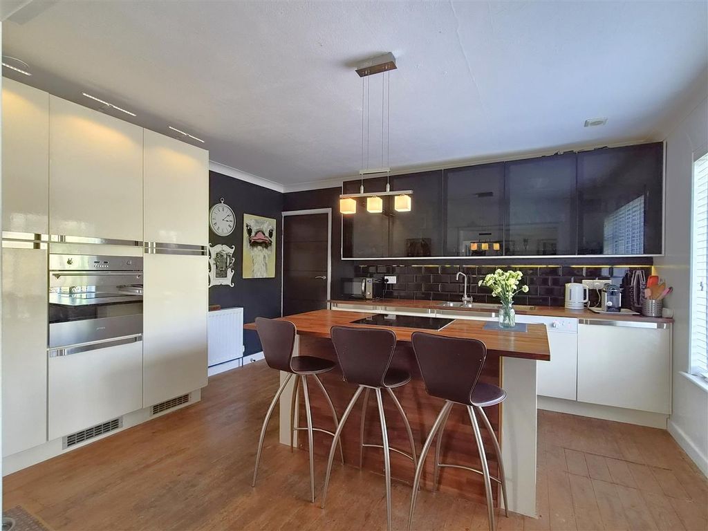 Additional image 4 of 3 bed detached bungalow for saleTower Park, Fowey PL23
