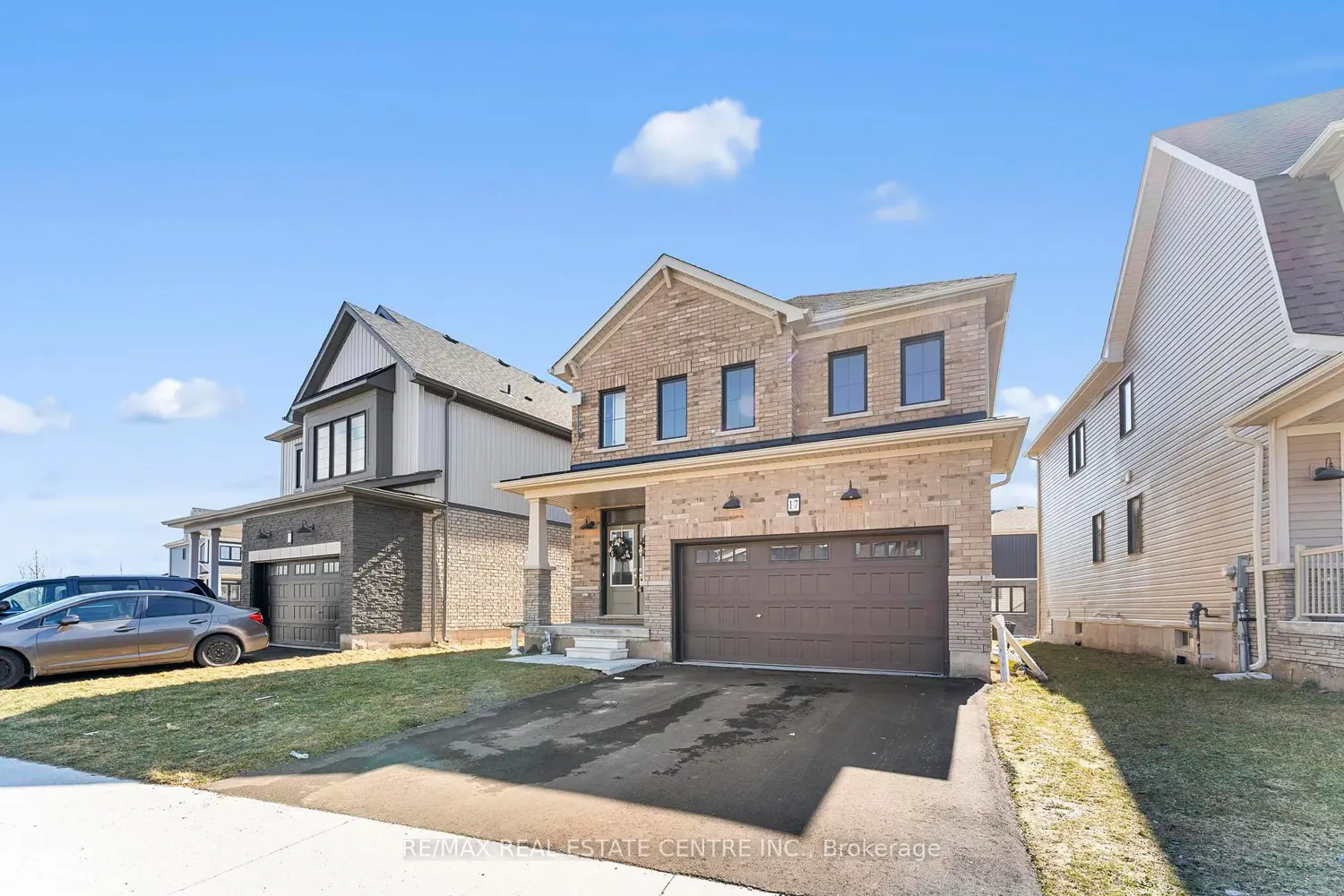 17 Downriver Drive photo 3