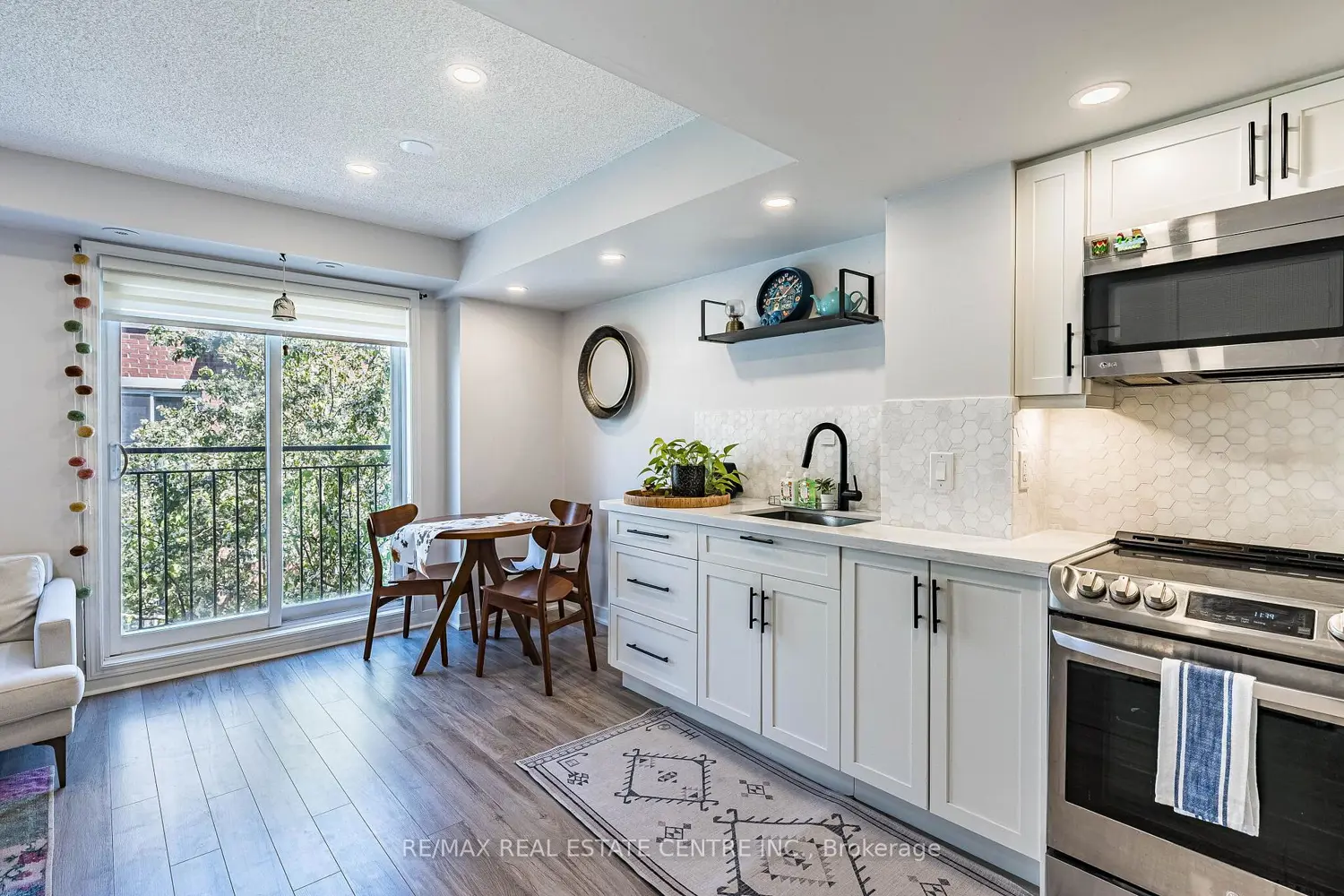Additional image 2 of 16 Laidlaw Street 920