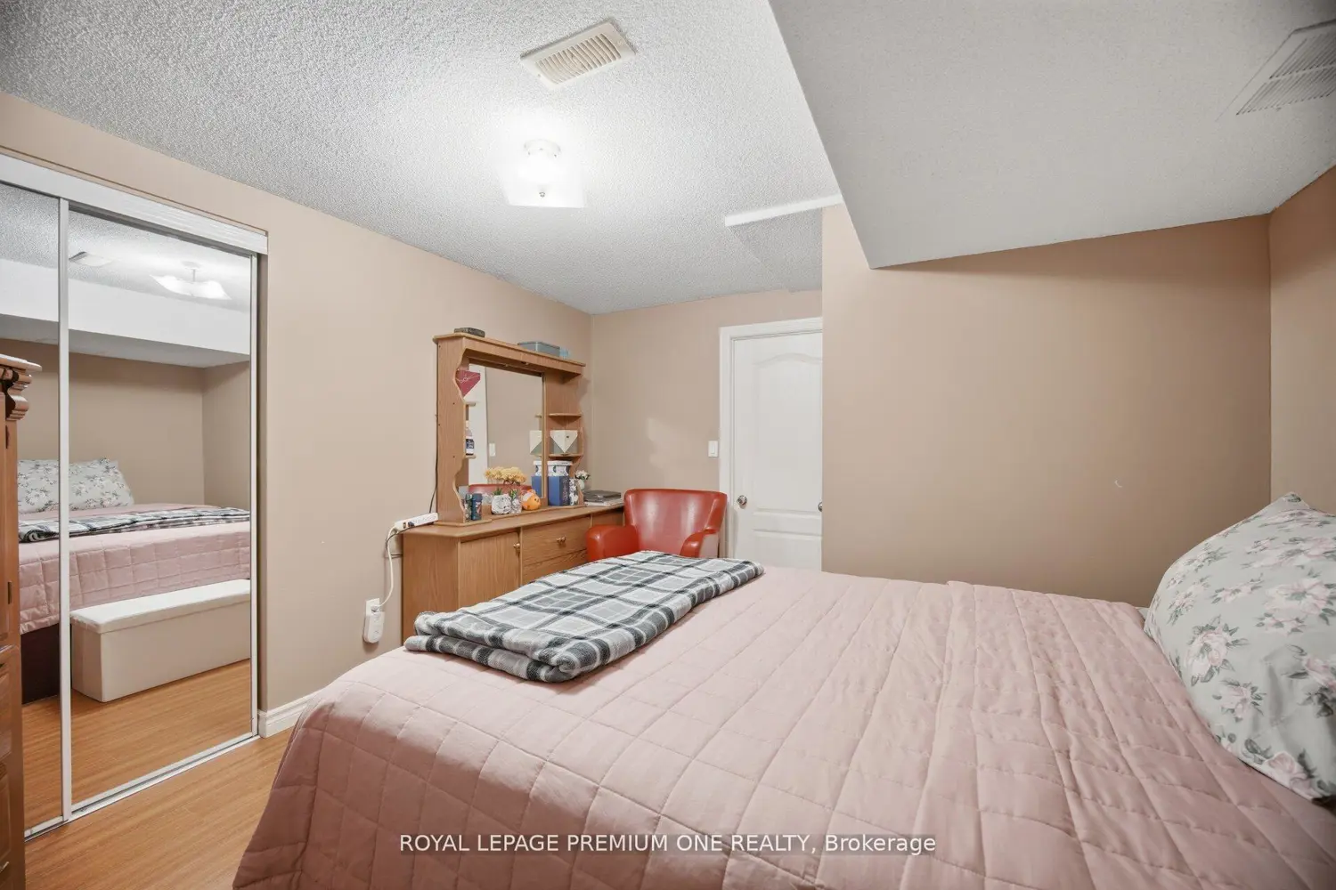 Additional image 18 of 64 Mare Crescent