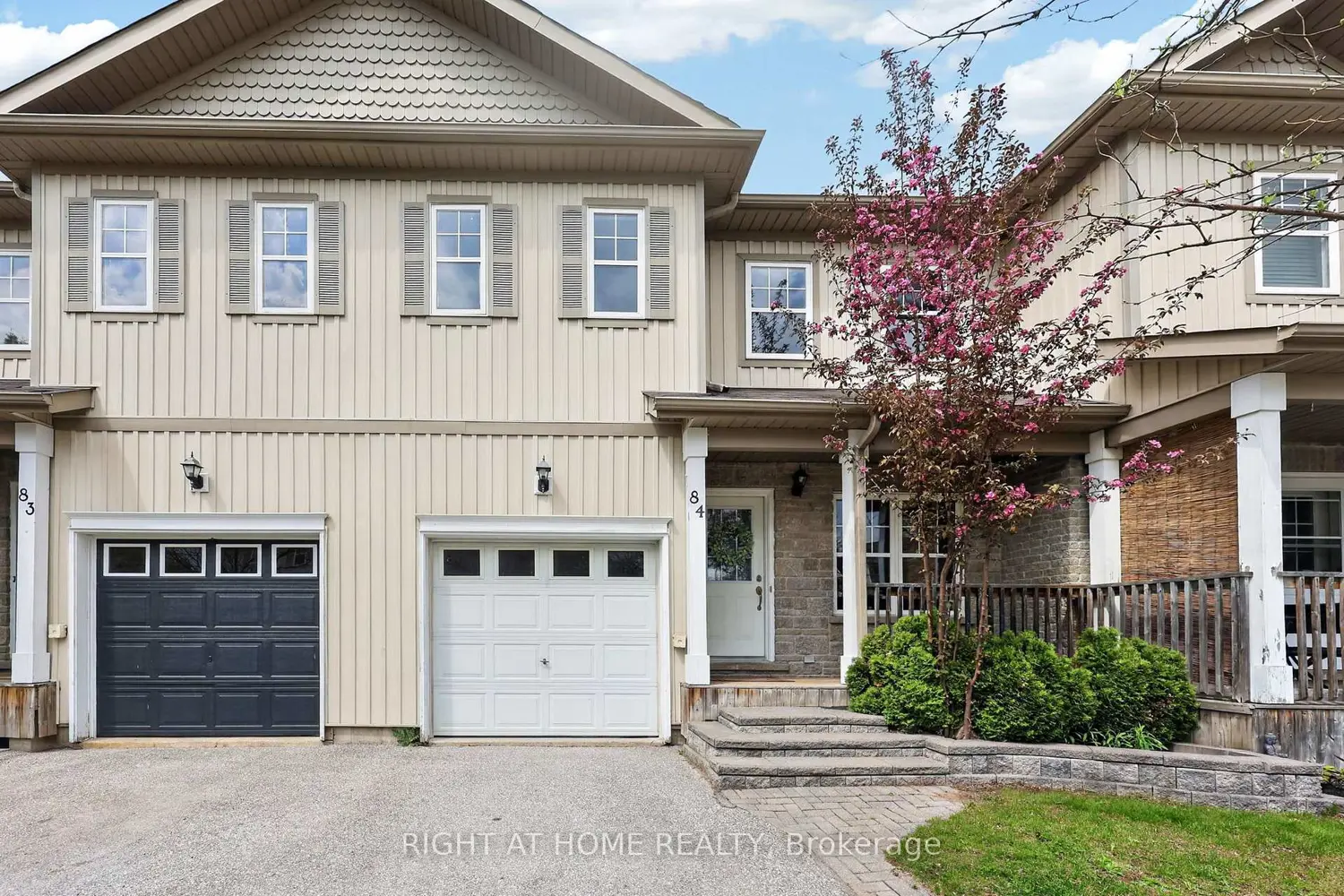 800 West Ridge Boulevard 84