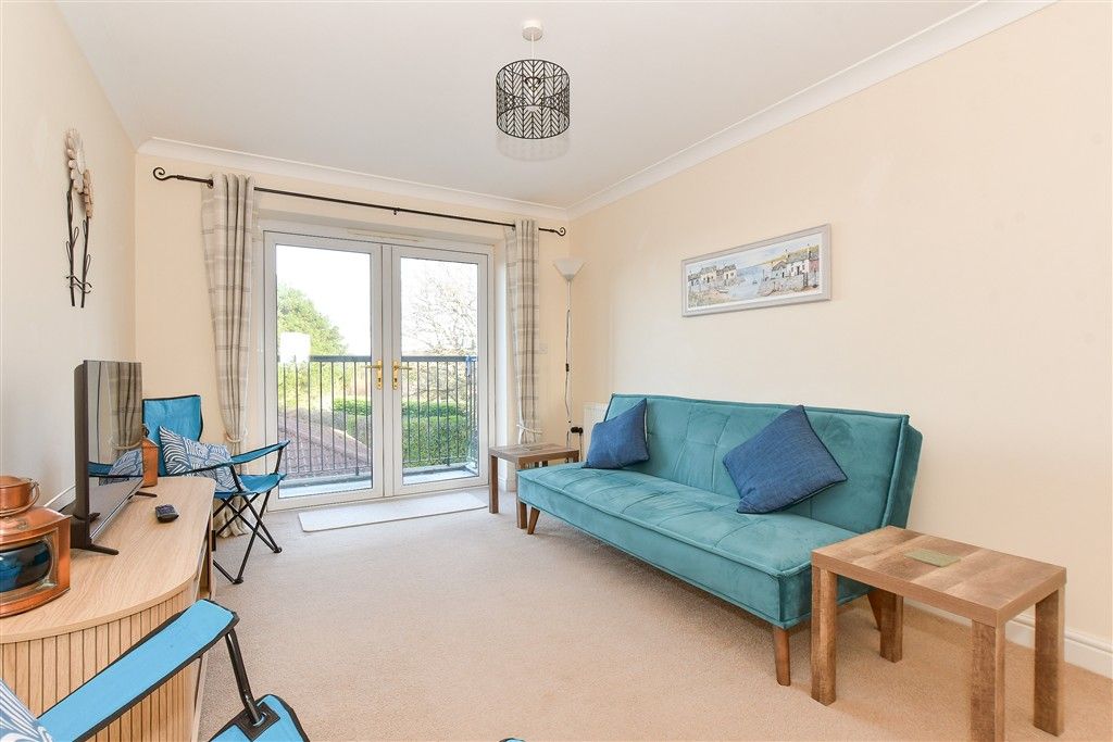 2 bed flat for saleBouldnor, Yarmouth, Isle Of Wight PO41