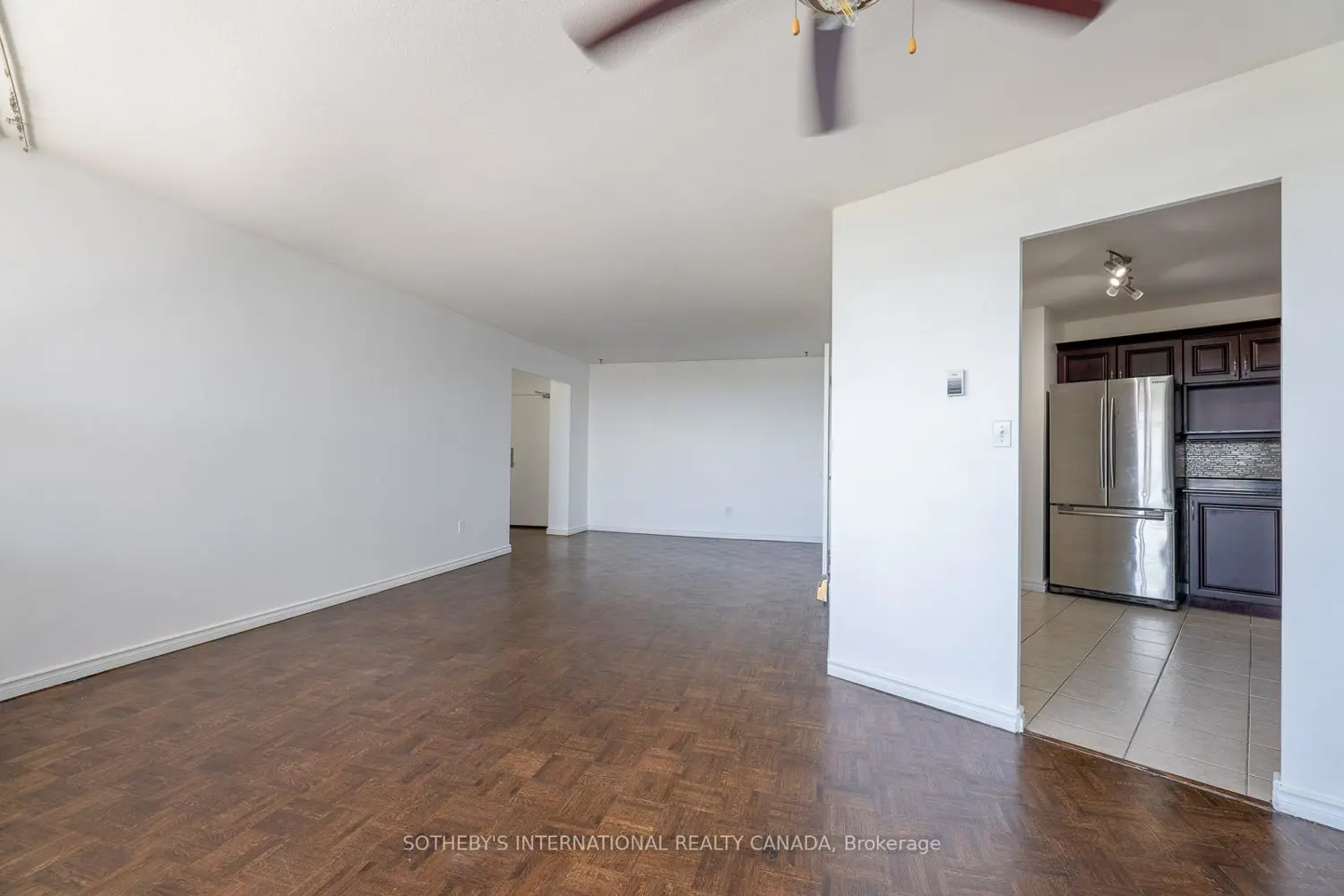 Additional image 11 of 60 Pavane Link Way 706
