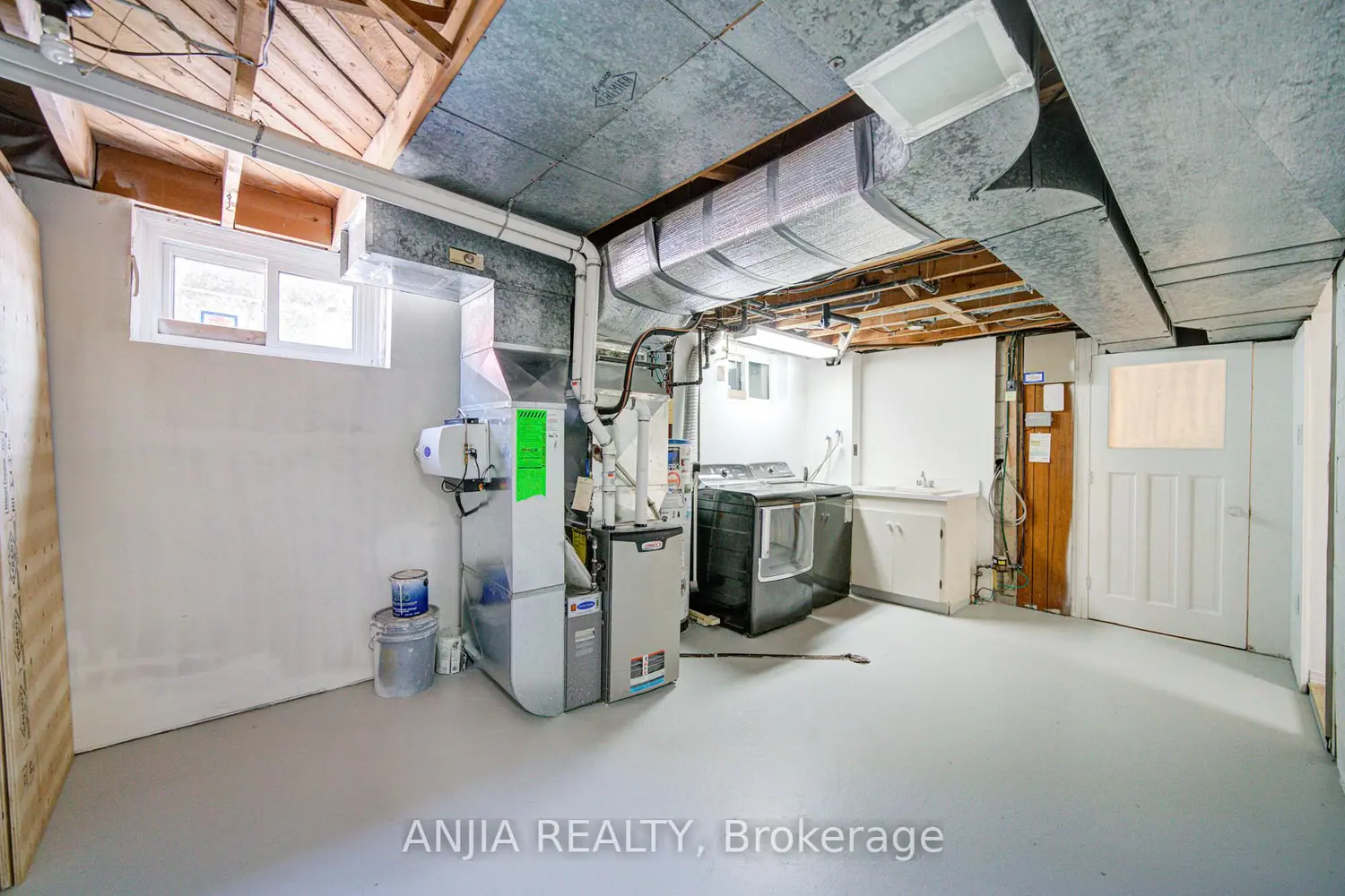 Additional image 17 of 36 Birchard Street