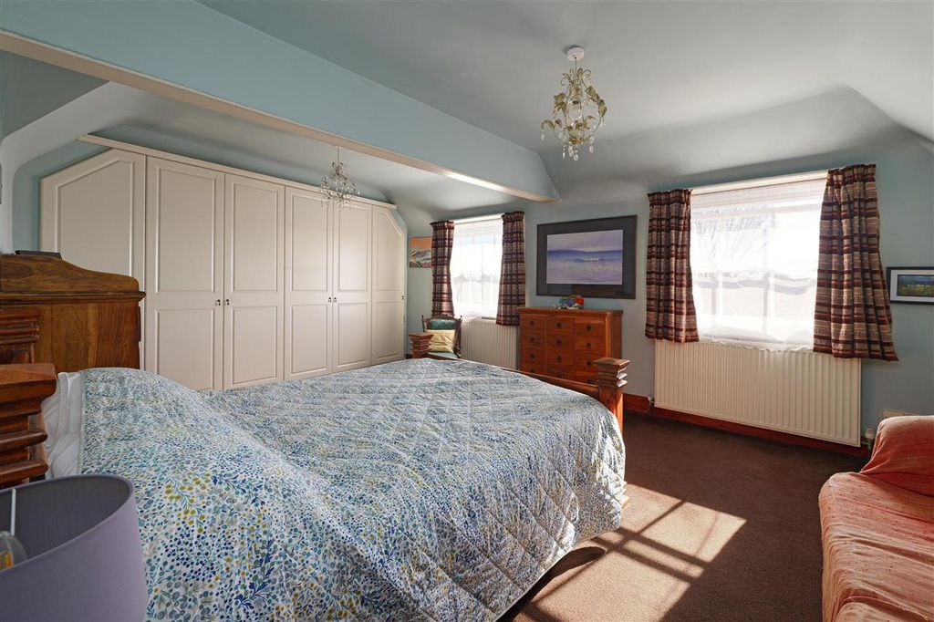 Additional image 19 of 5 bed terraced house for saleHugh House, Hugh Place, Faversham ME13
